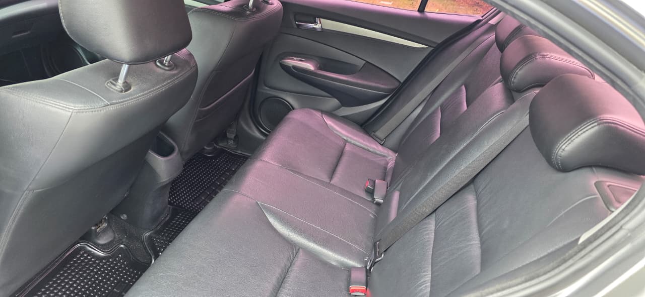 Mira esta publicación de Honda City 2013 en Motordil