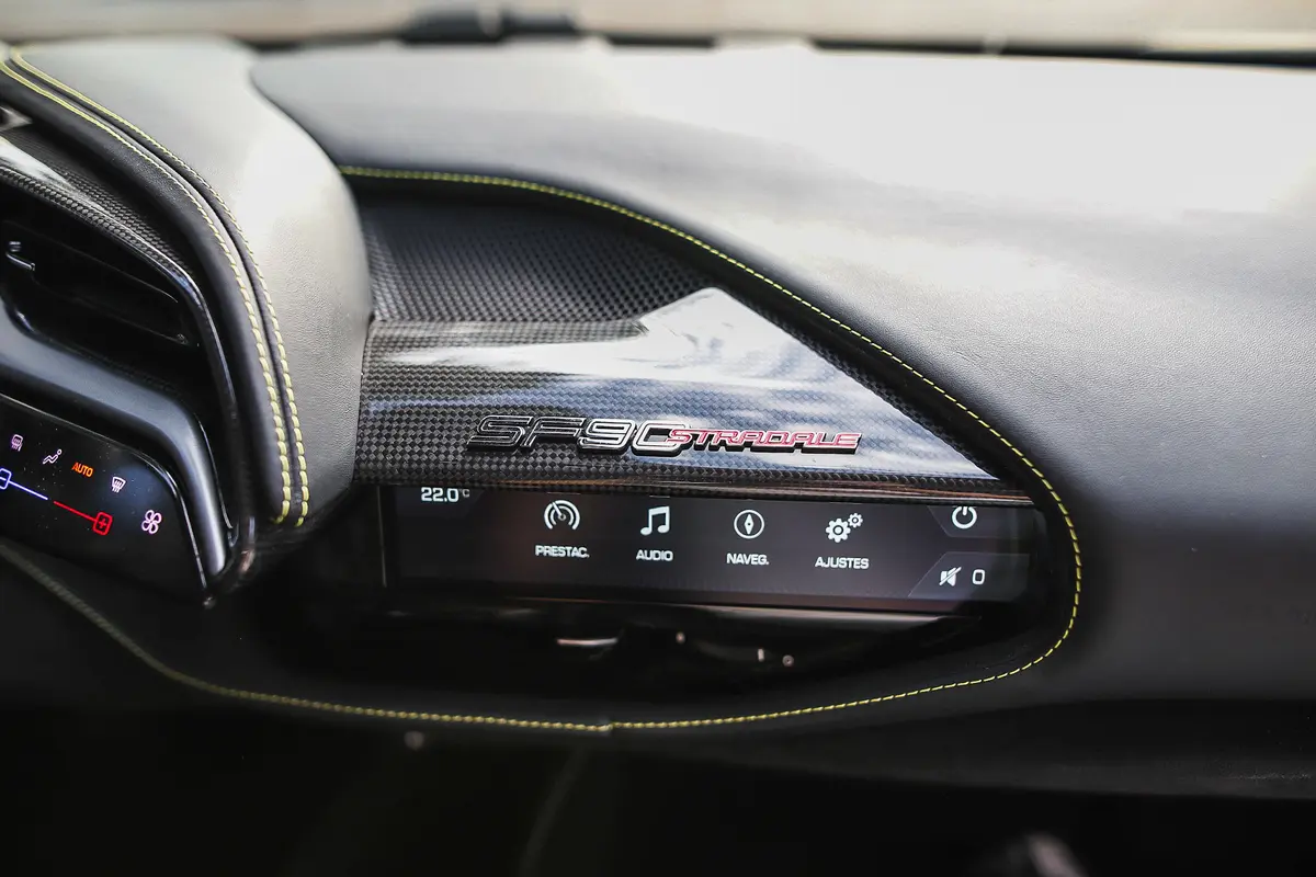 Mirá esta publicación de Ferrari SF90