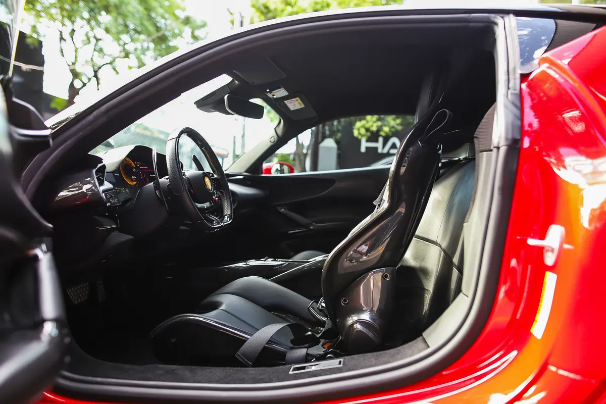 Mirá esta publicación de Ferrari SF90