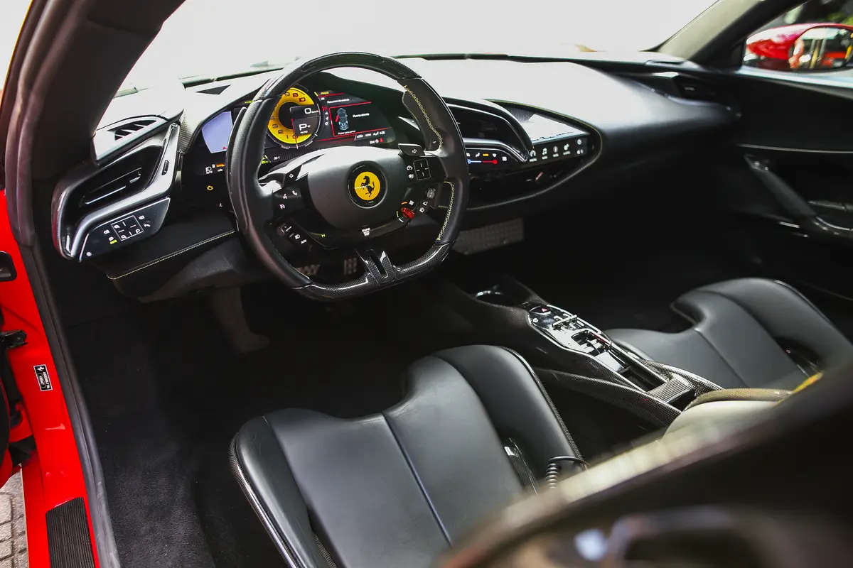 Mirá esta publicación de Ferrari SF90