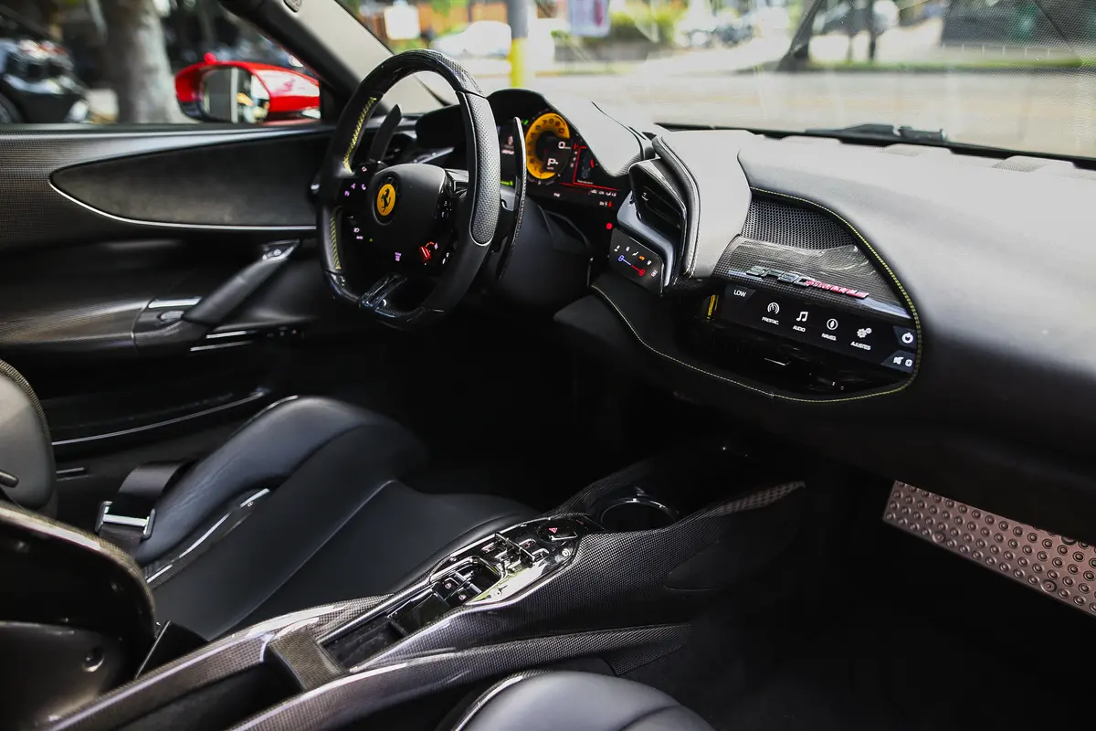 Mirá esta publicación de Ferrari SF90