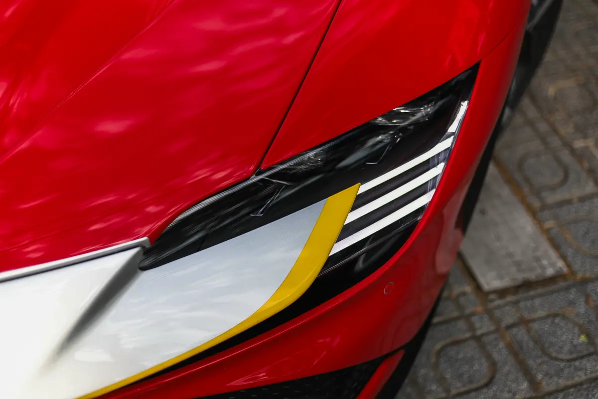 Mirá esta publicación de Ferrari SF90