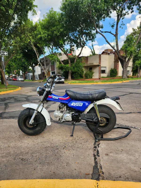 Mira esta publicación de Mondial 125 RV 2017 en Motordil