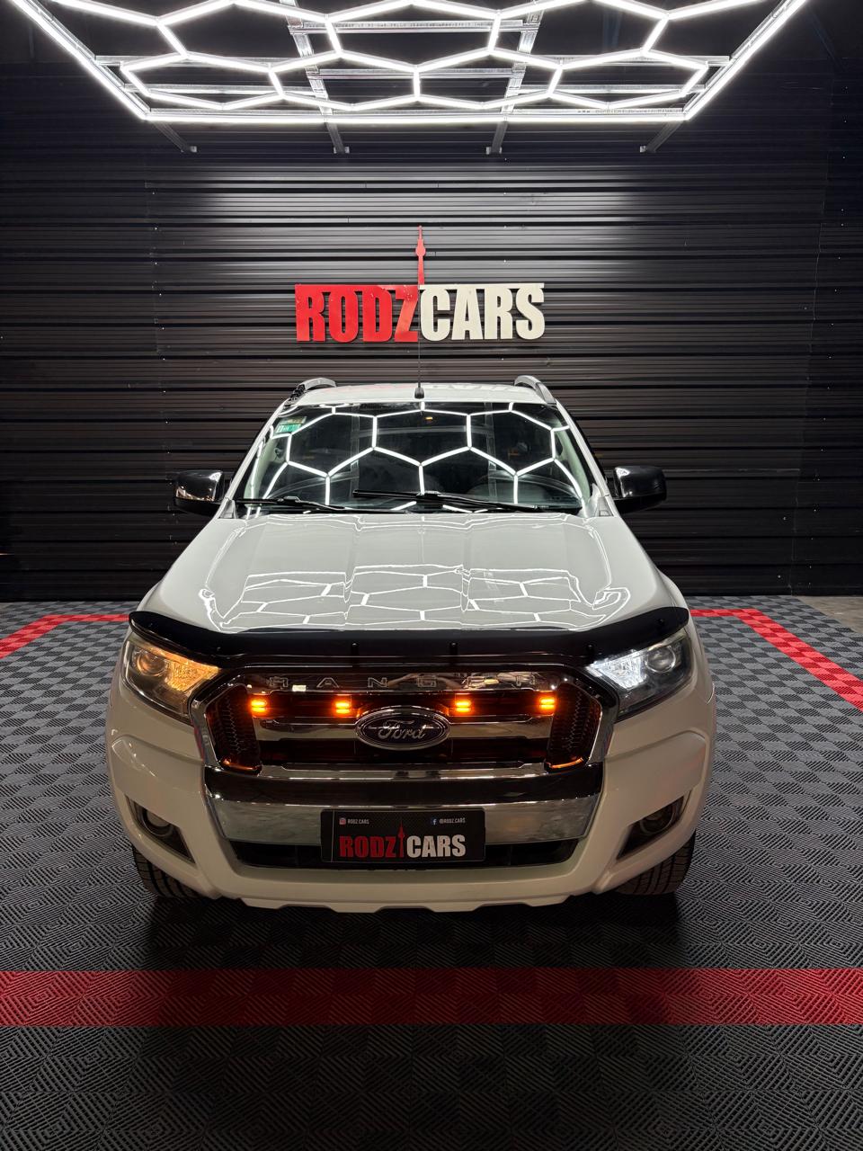 Mira esta publicación de Ford Ranger 2016 en Motordil