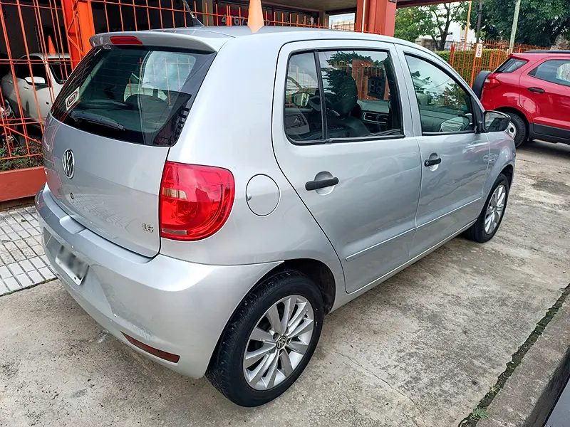 Mira esta publicación de Volkswagen FOX 2010 en Motordil