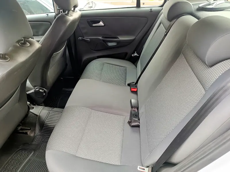 Mira esta publicación de Volkswagen FOX 2010 en Motordil