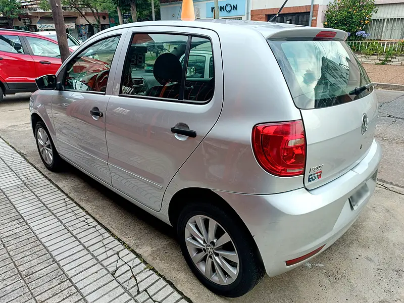 Mira esta publicación de Volkswagen FOX 2010 en Motordil