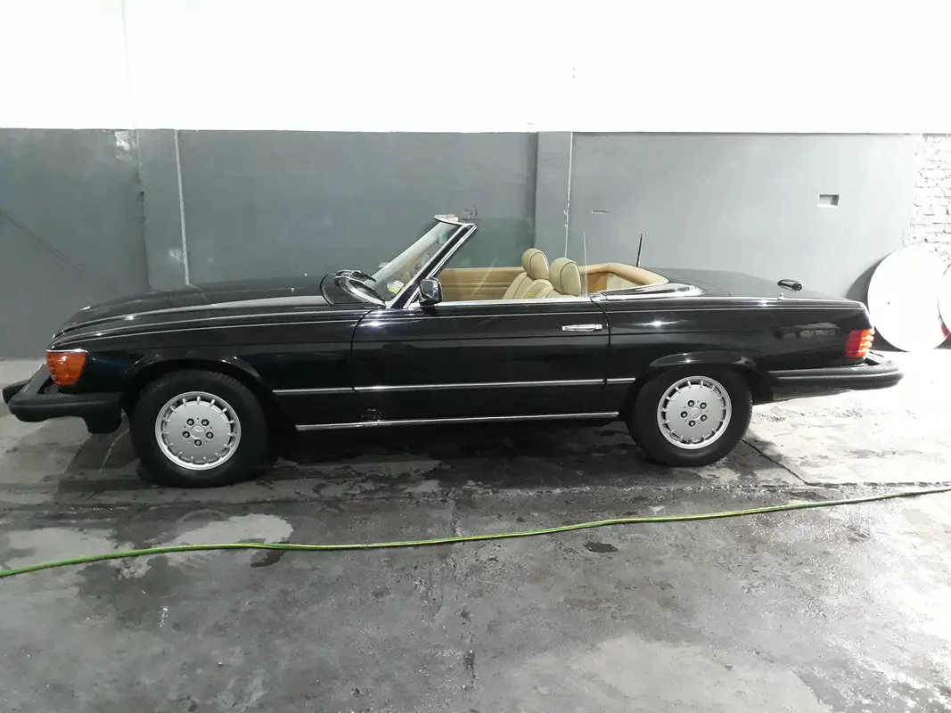Mira esta publicación de Mercedes Benz SL 1981 en Motordil