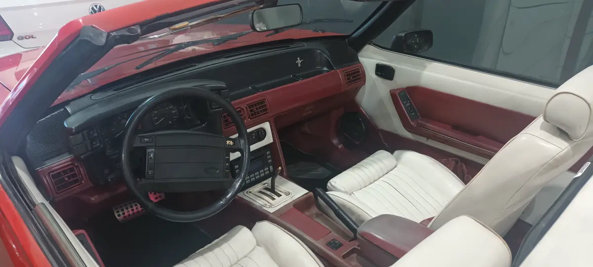 Mira esta publicación de Ford Mustang 1990 en Motordil