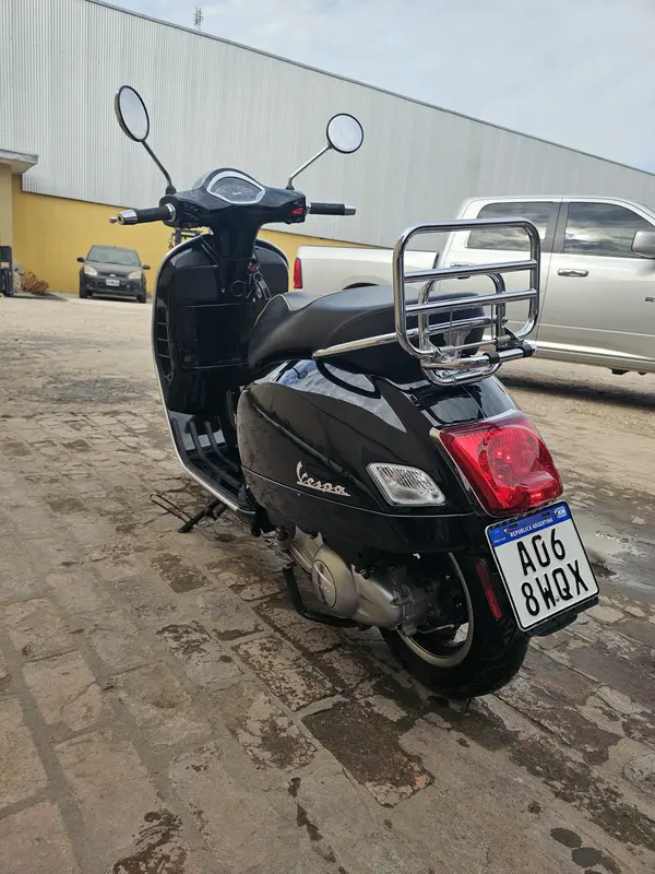 Mira esta publicación de Vespa 300 I Super GTS 2017 en Motordil