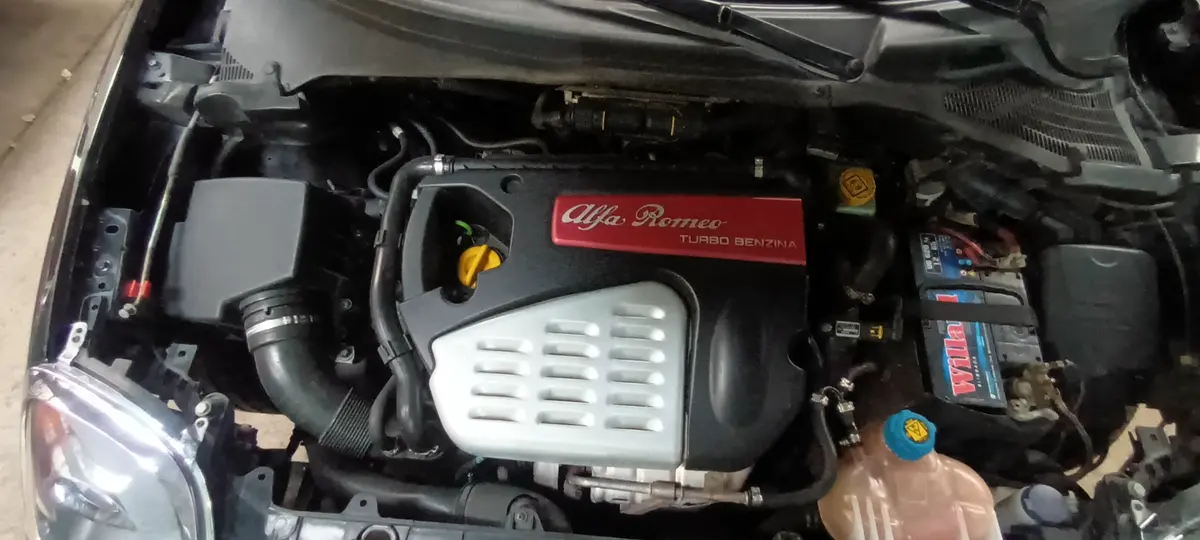 Mira esta publicación de Alfa Romeo Mito 2011 en Motordil