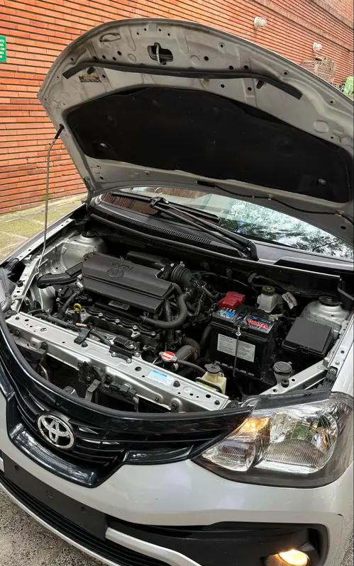 Mira esta publicación de Toyota Etios 2019 en Motordil
