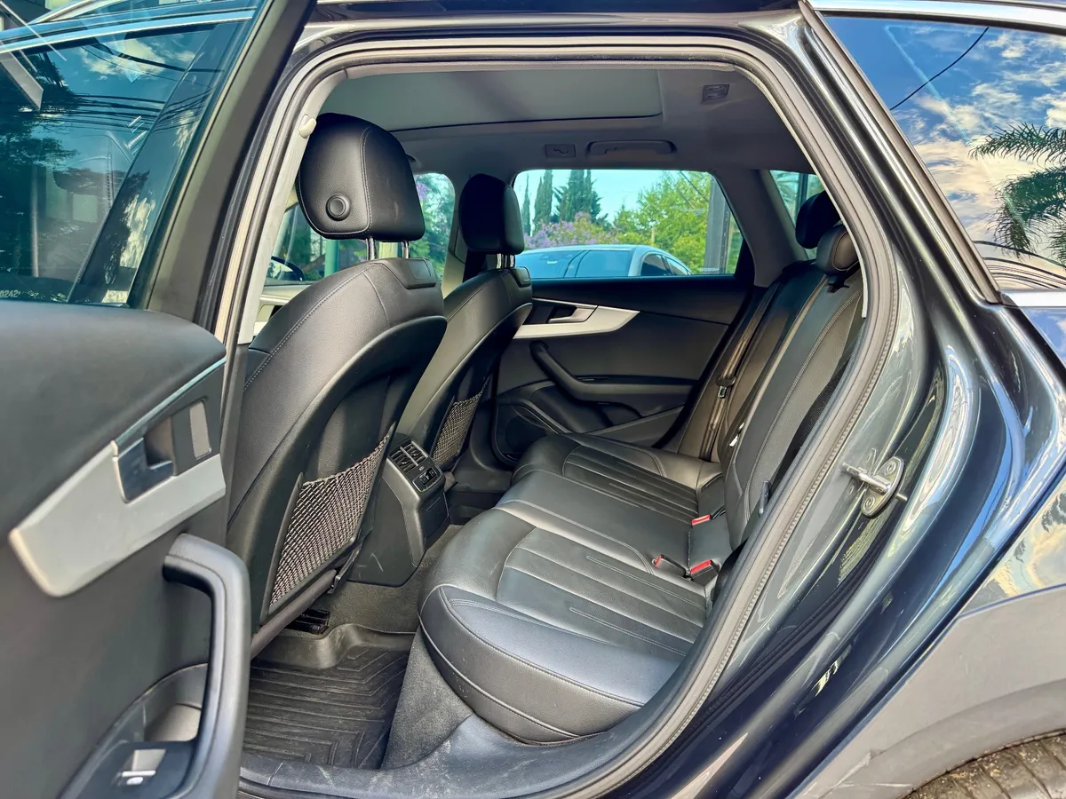 Mira esta publicación de Audi A4 Allroad 2017 en Motordil