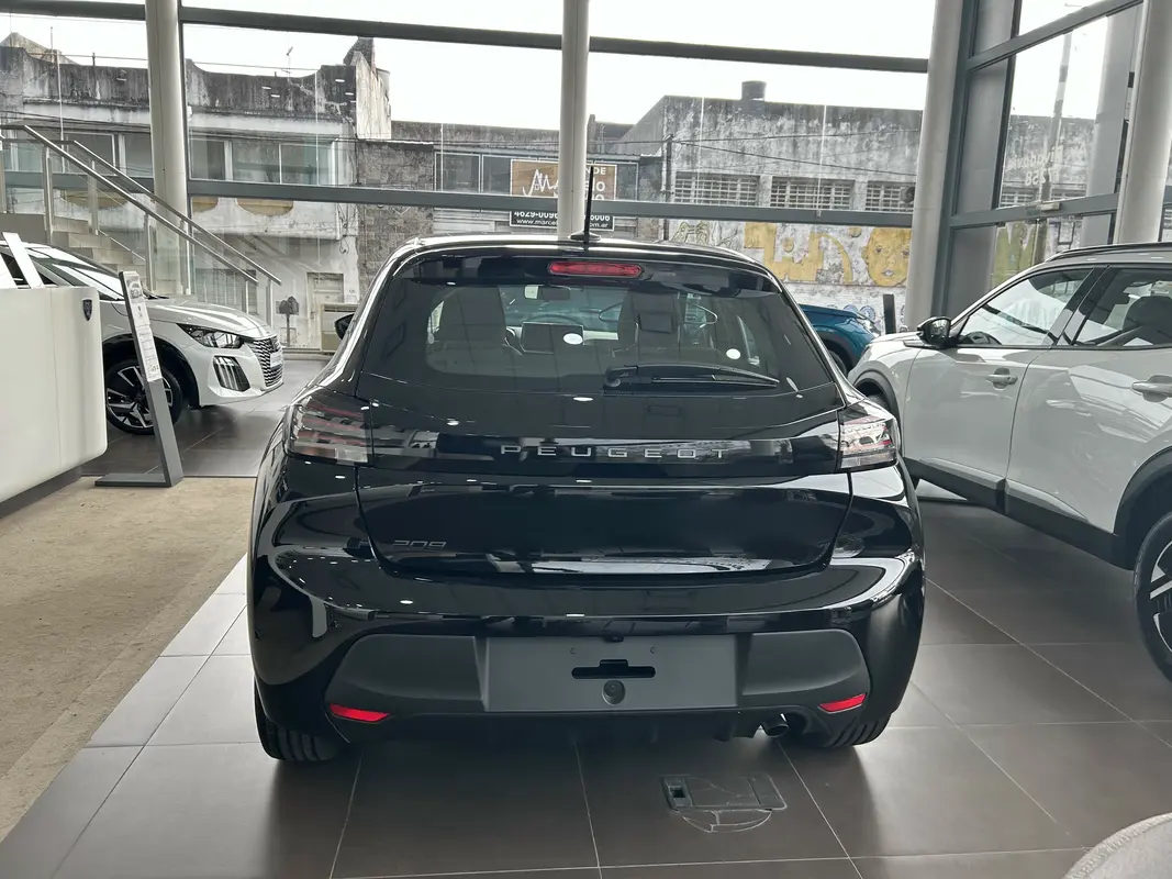 Mira esta publicación de Peugeot 208 2025 en Motordil