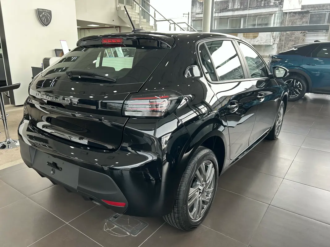 Mira esta publicación de Peugeot 208 2025 en Motordil