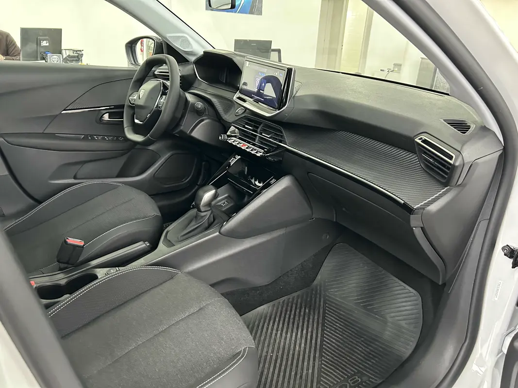 Mirá esta publicación de Peugeot 208