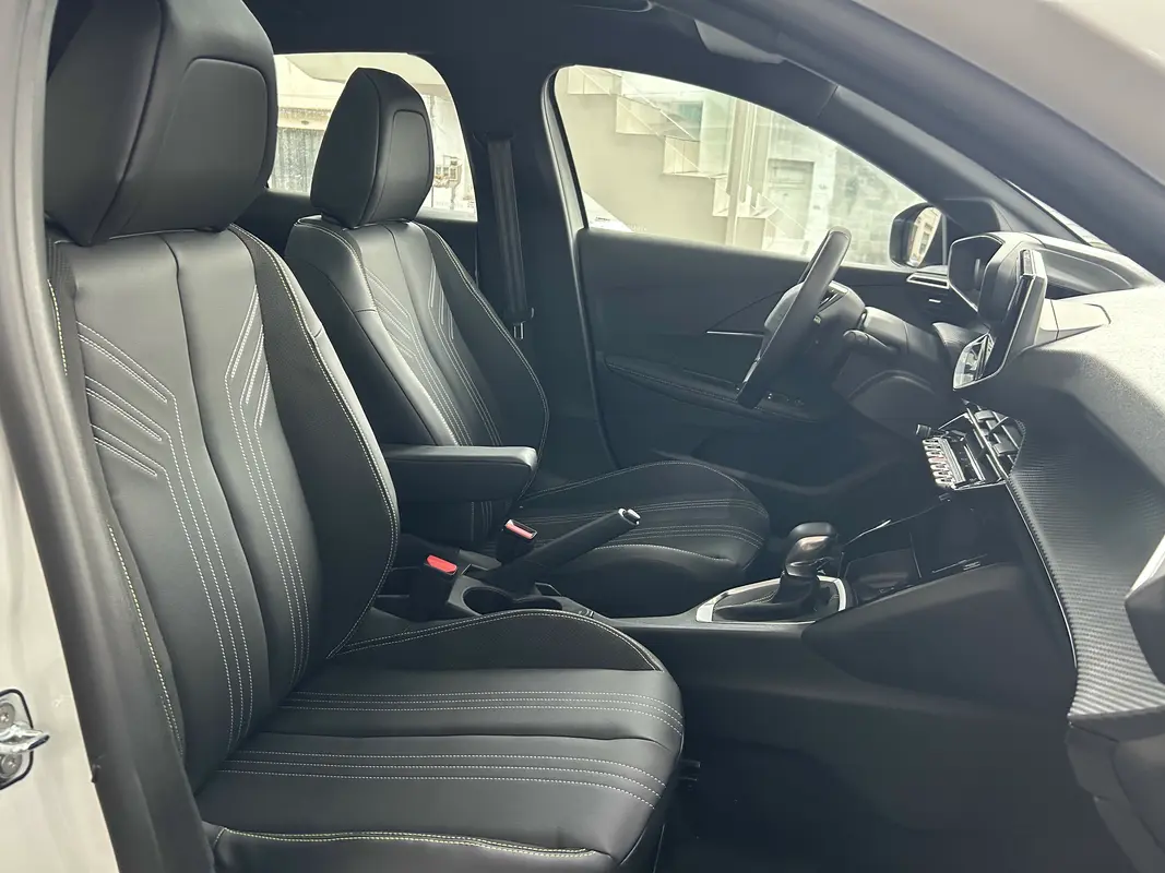 Mirá esta publicación de Peugeot 208