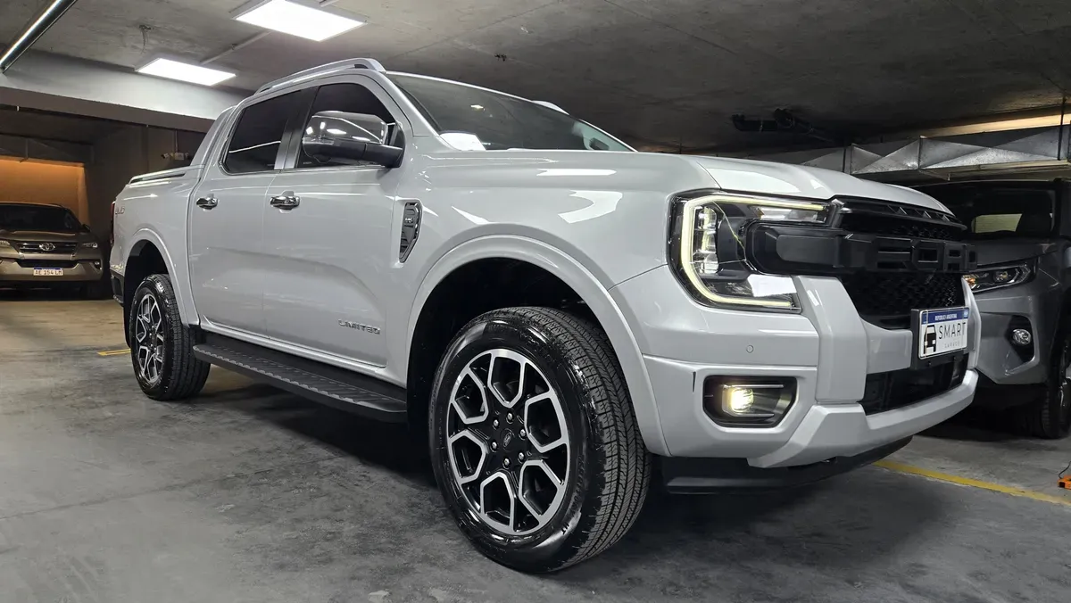 Mira esta publicación de Ford Ranger 2024 en Motordil