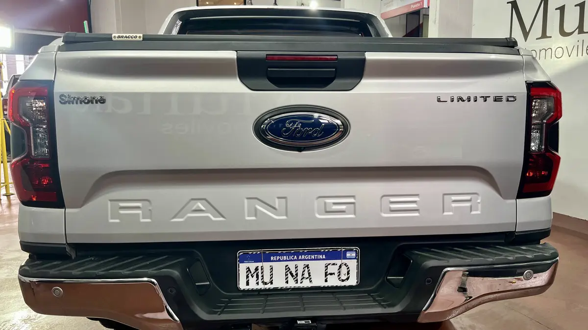 Mira esta publicación de Ford Ranger 2024 en Motordil