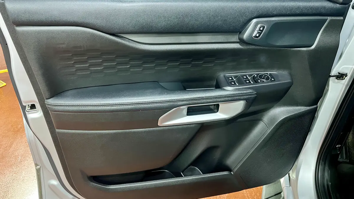 Mira esta publicación de Ford Ranger 2024 en Motordil