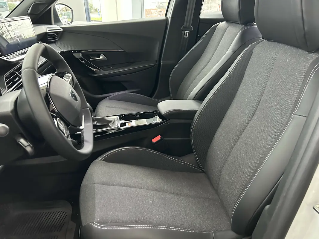 Mira esta publicación de Peugeot 2008 2025 en Motordil