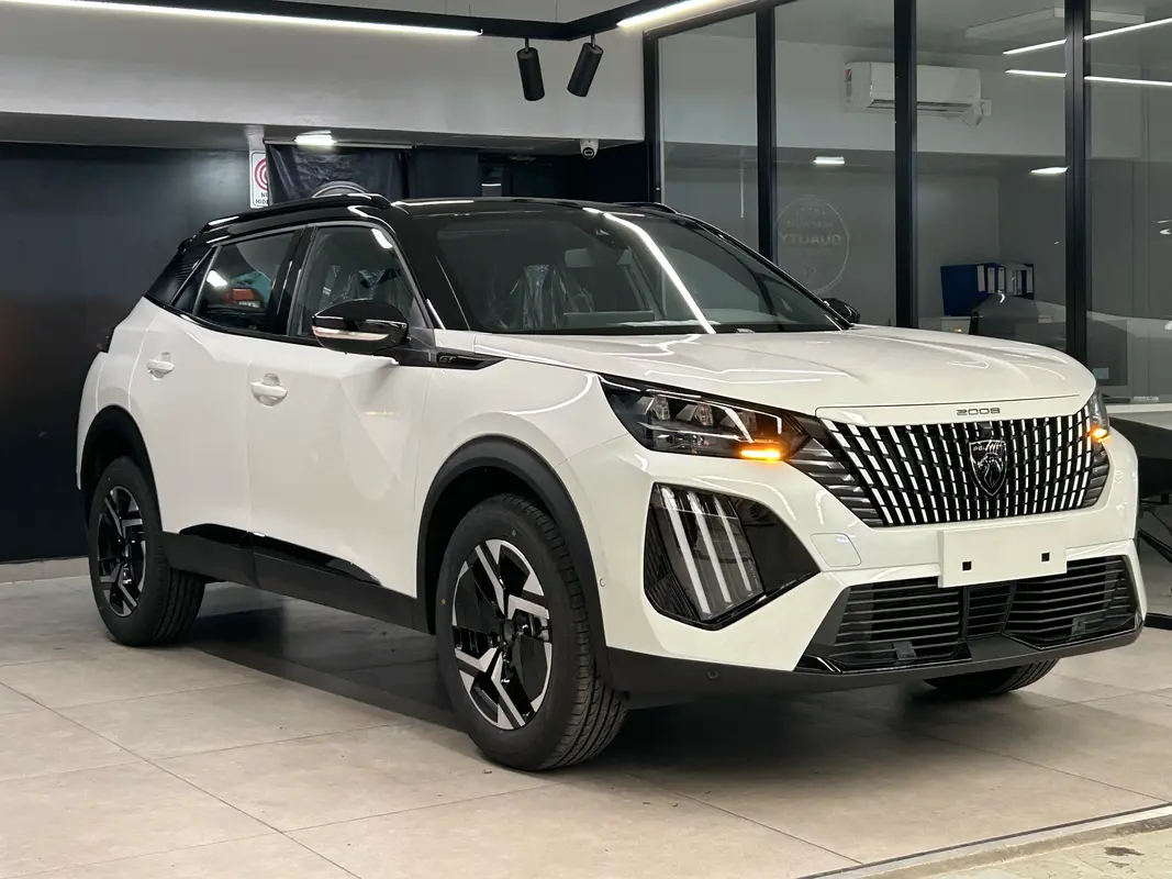 Mira esta publicación de Peugeot 2008 2025 en Motordil