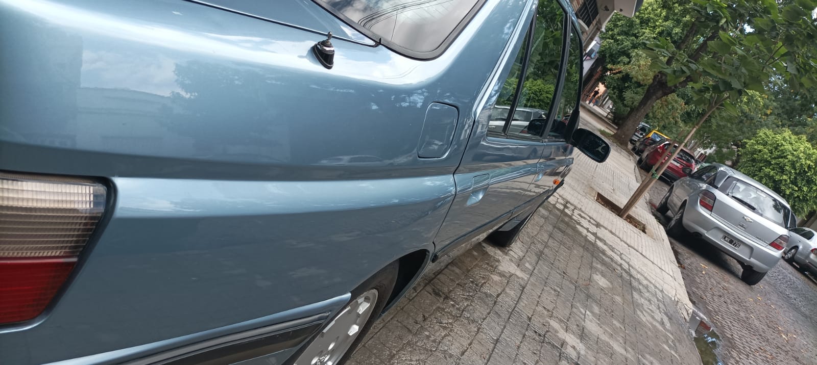 Mira esta publicación de Peugeot 605 1995 en Motordil