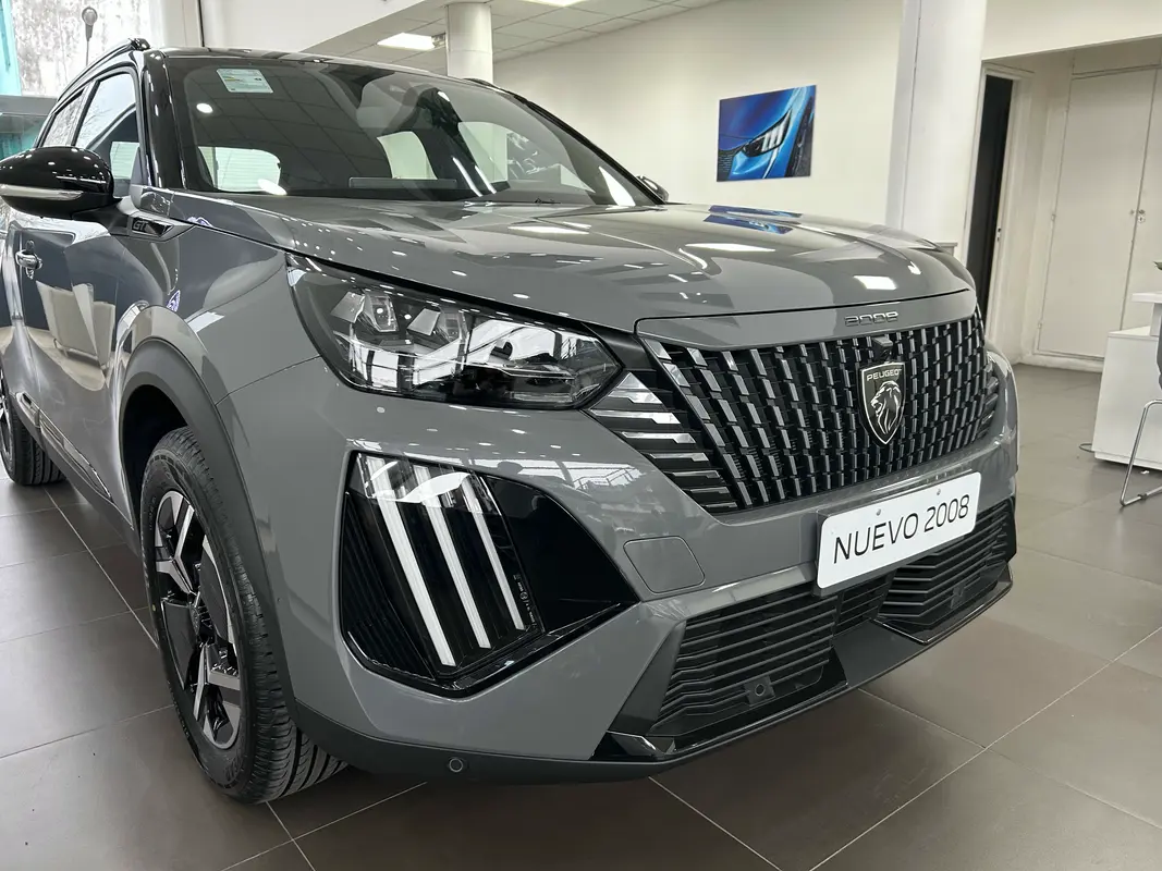 Mira esta publicación de Peugeot 2008 2025 en Motordil