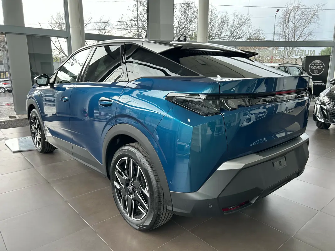 Mira esta publicación de Peugeot 3008 2025 en Motordil