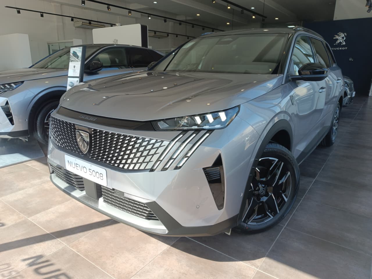 Mirá esta publicación de Peugeot 5008