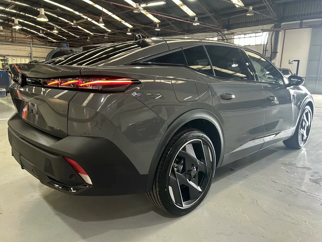 Mira esta publicación de Peugeot 408 2025 en Motordil