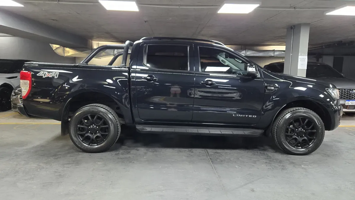 Mira esta publicación de Ford Ranger 2019 en Motordil