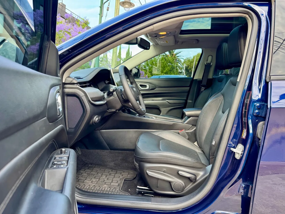 Mira esta publicación de Jeep Compass 2023 en Motordil