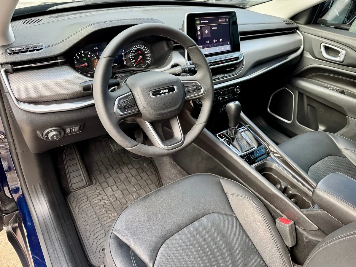 Mira esta publicación de Jeep Compass 2023 en Motordil