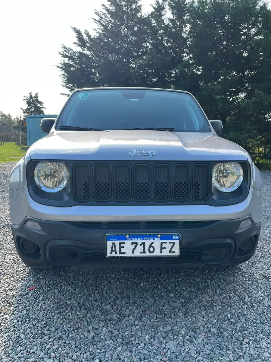 Mirá esta publicación de Jeep Renegade