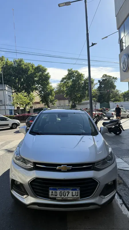 Mira esta publicación de Chevrolet Tracker 2018 en Motordil