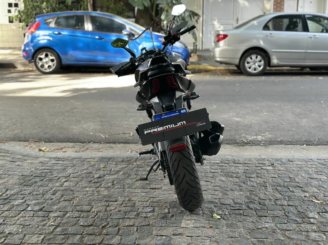 Mira esta publicación de Bajaj Dominar 400 2023 en Motordil