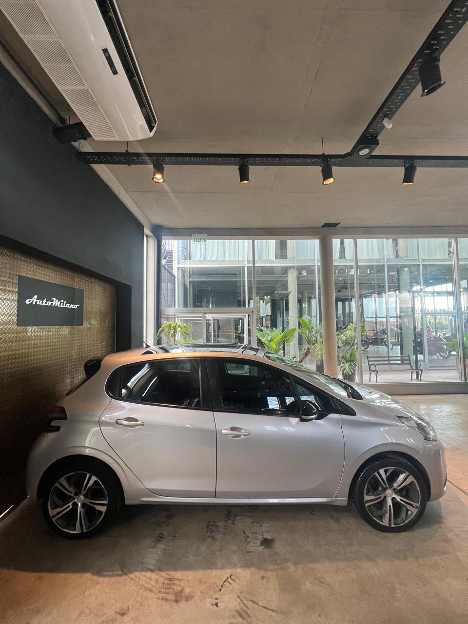 Mira esta publicación de Peugeot 208 2020 en Motordil