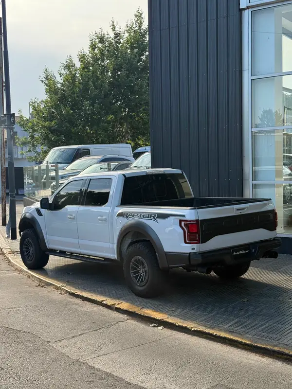 Mirá esta publicación de Ford F 150 Raptor