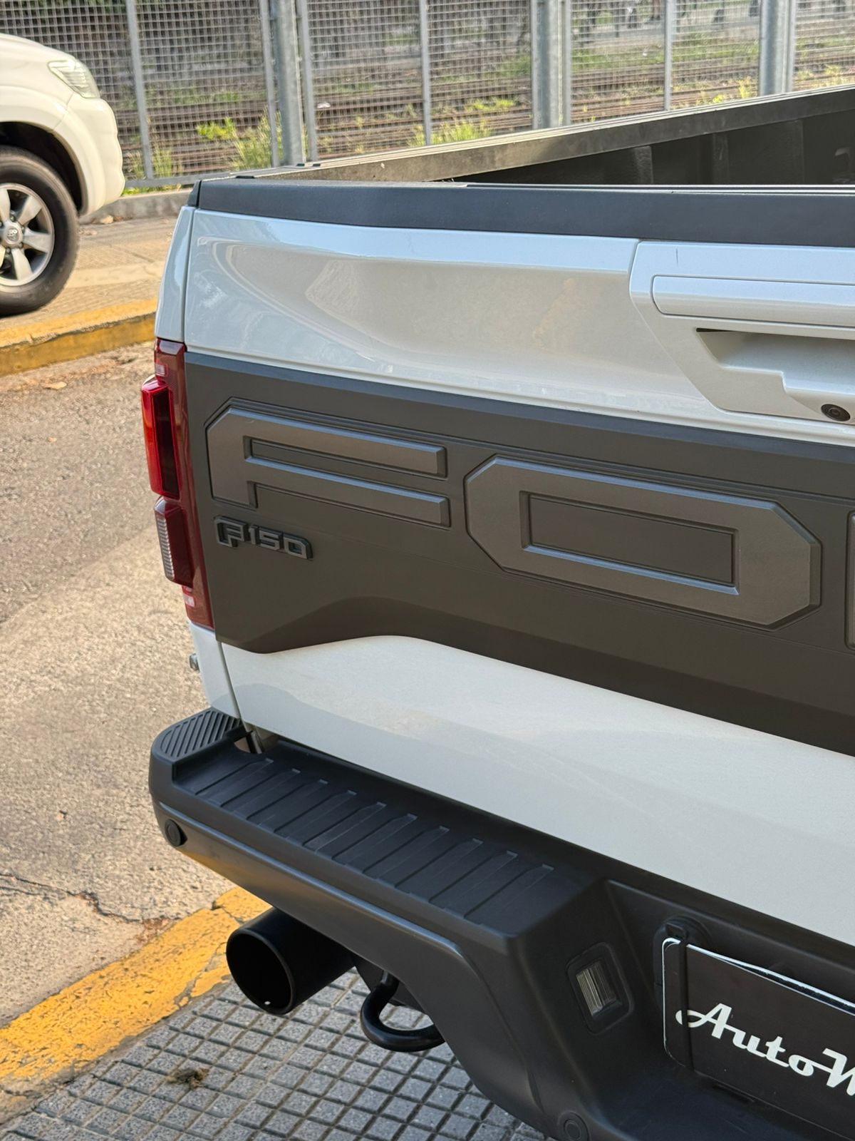 Mirá esta publicación de Ford F 150 Raptor