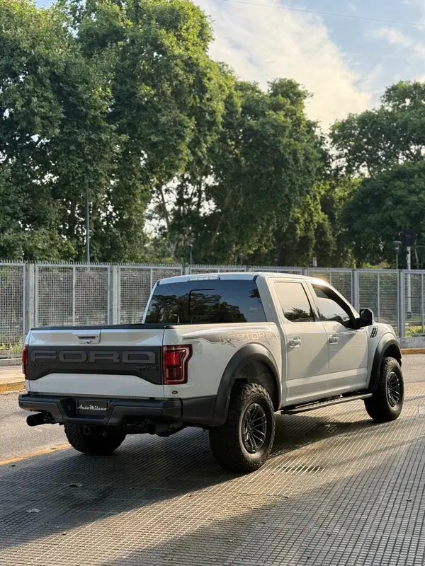 Mira esta publicación de Ford F 150 Raptor 2020 en Motordil