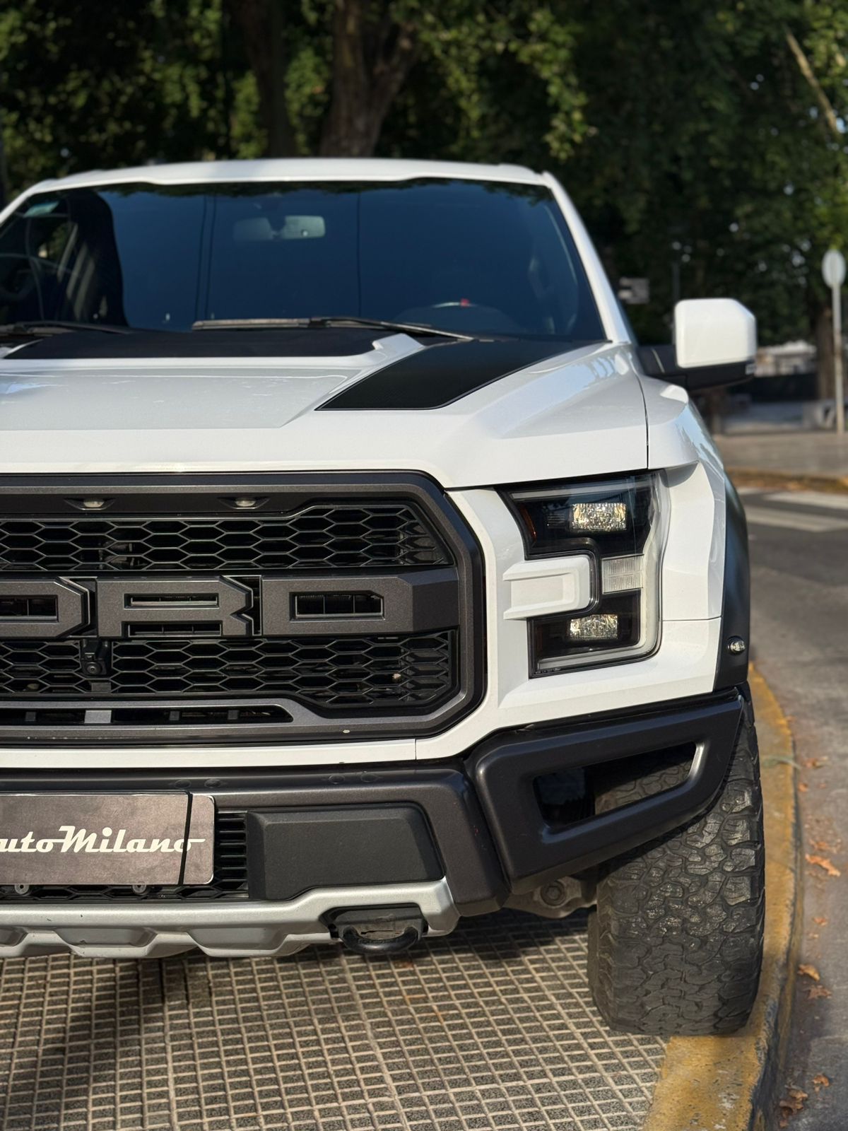 Mira esta publicación de Ford F 150 Raptor 2020 en Motordil