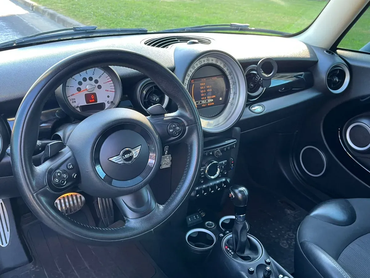 Mira esta publicación de Mini Cooper 2014 en Motordil