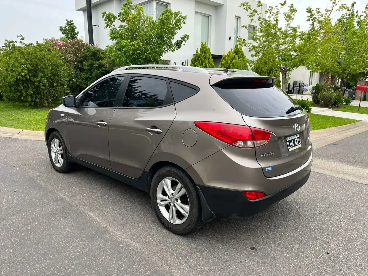 Mira esta publicación de Hyundai Tucson 2012 en Motordil