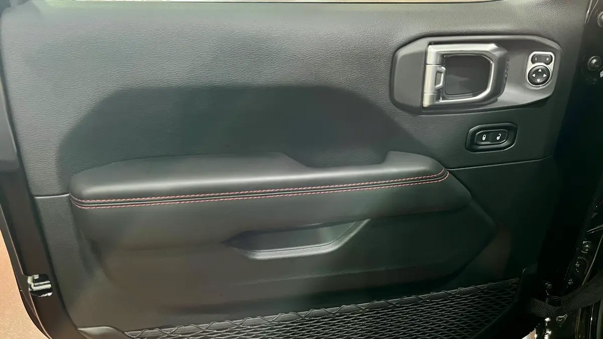 Mira esta publicación de Jeep Wrangler 2025 en Motordil