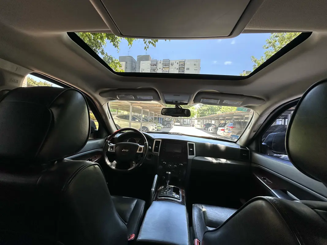 Mira esta publicación de Jeep Grand Cherokee 2009 en Motordil