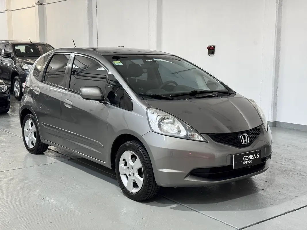 Mira esta publicación de Honda FIT 2010 en Motordil