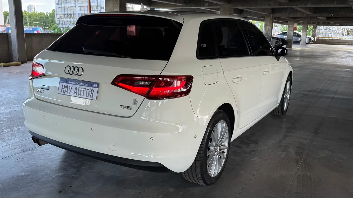 Mira esta publicación de Audi A3 Sportback 2014 en Motordil