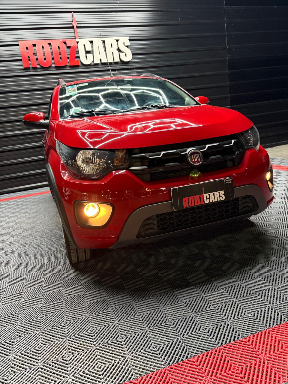 Mira esta publicación de Fiat Mobi 2017 en Motordil