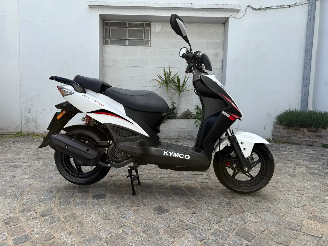 Mira esta publicación de Kymco Agility 125 Naked 2024 en Motordil